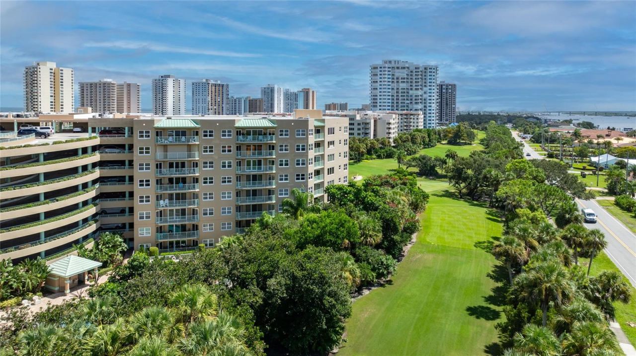 4 Oceans West Blvd #705d, Daytona Beach