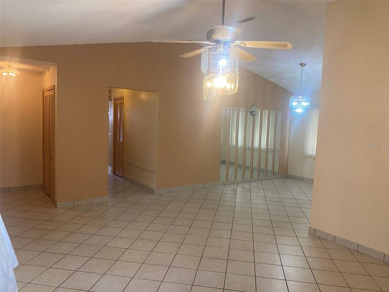 Photo 2 of 1101 Stillwater Ave, Deltona, FL 32725