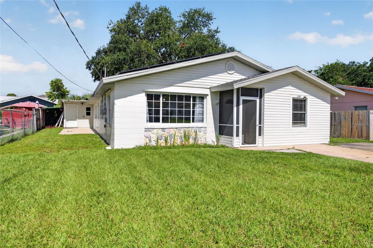 1107 4th St, Port Orange