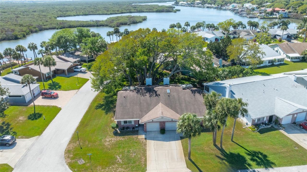 Photo 2 of 1402 Portobello Dr, Port Orange, FL 32127