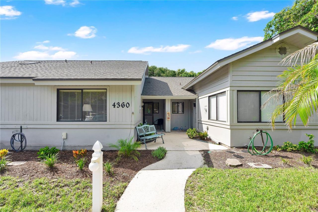 Photo 3 of 4360 Sea Mist Dr, New Smyrna Beach, FL 32169