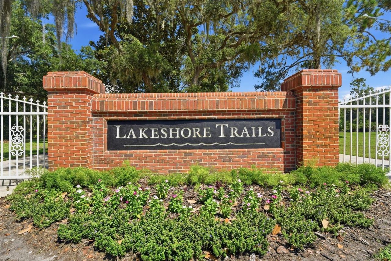 Photo 3 of 687 Winterberry Trl, Deland, FL 32724