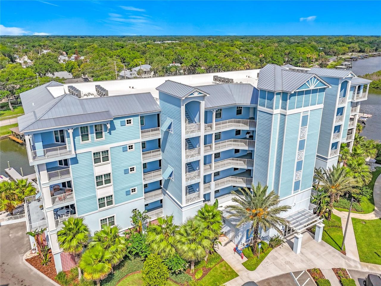 Photo 2 of 3 Riverwalk Dr #301, New Smyrna Beach, FL 32169
