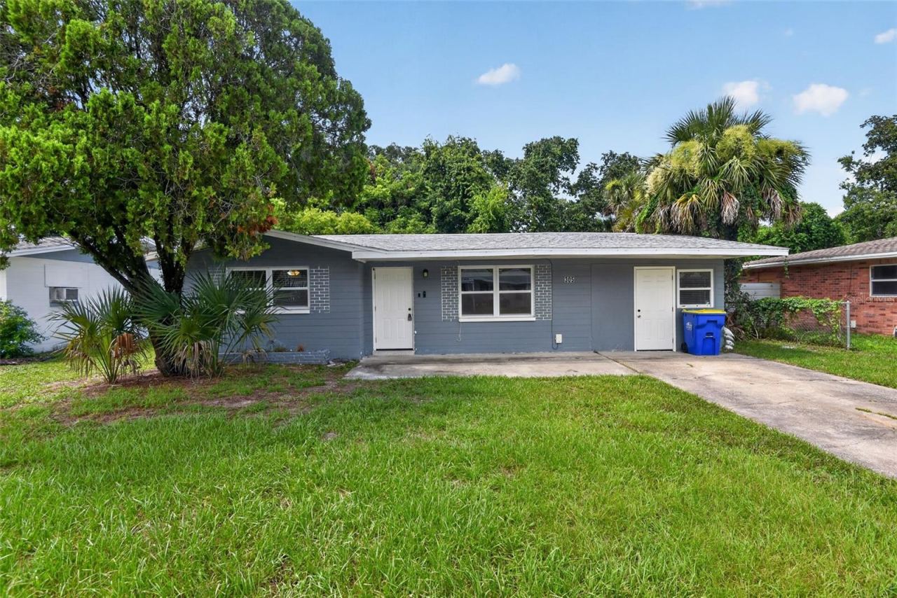 Photo 2 of 305 Joyce St, Edgewater, FL 32132