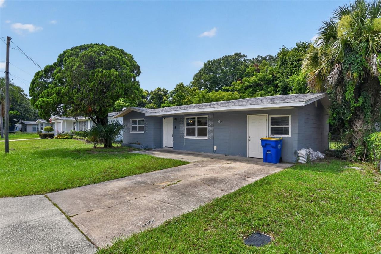 Photo 3 of 305 Joyce St, Edgewater, FL 32132