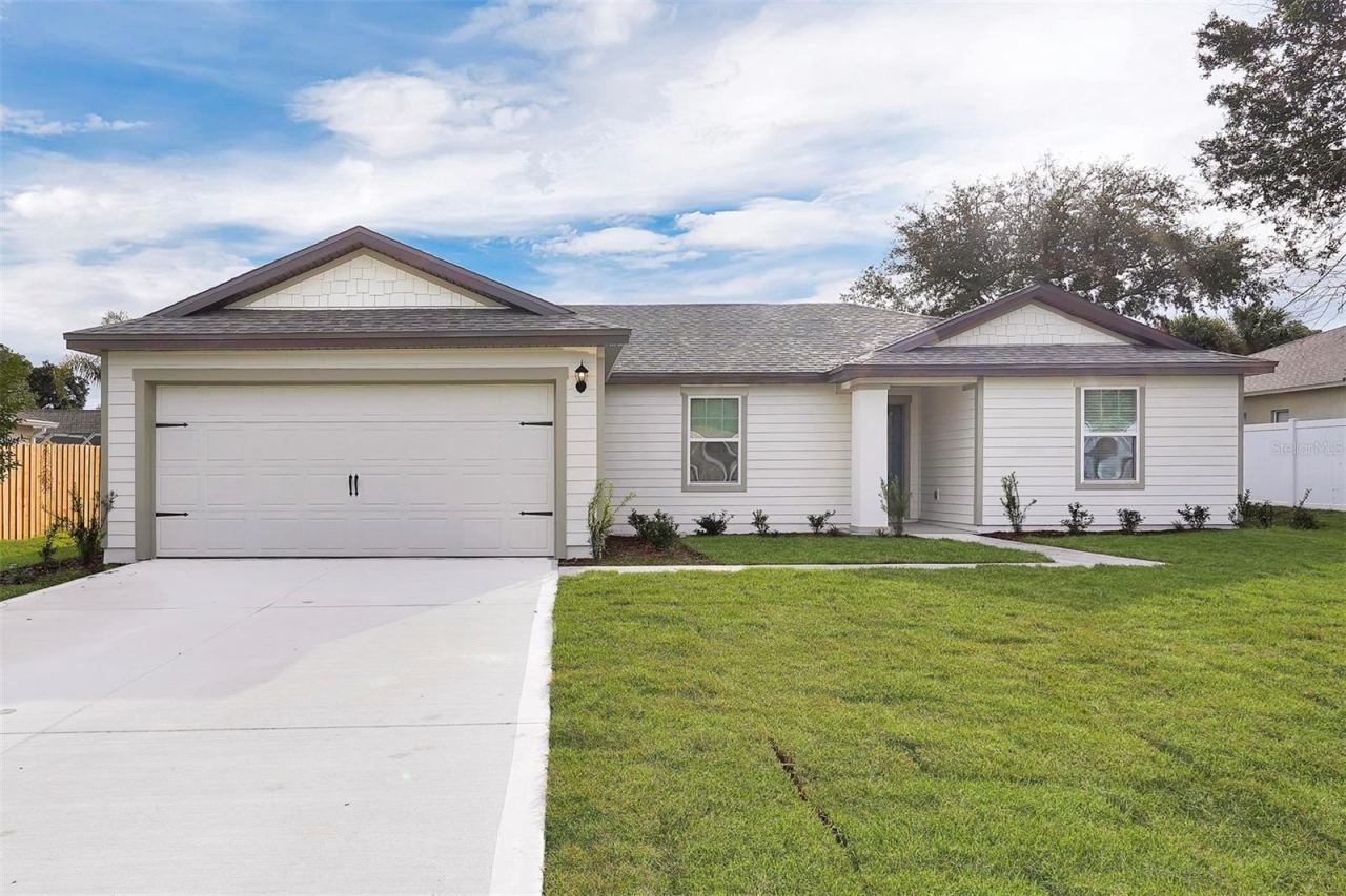 57 Pritchard Dr, Palm Coast, FL 32164