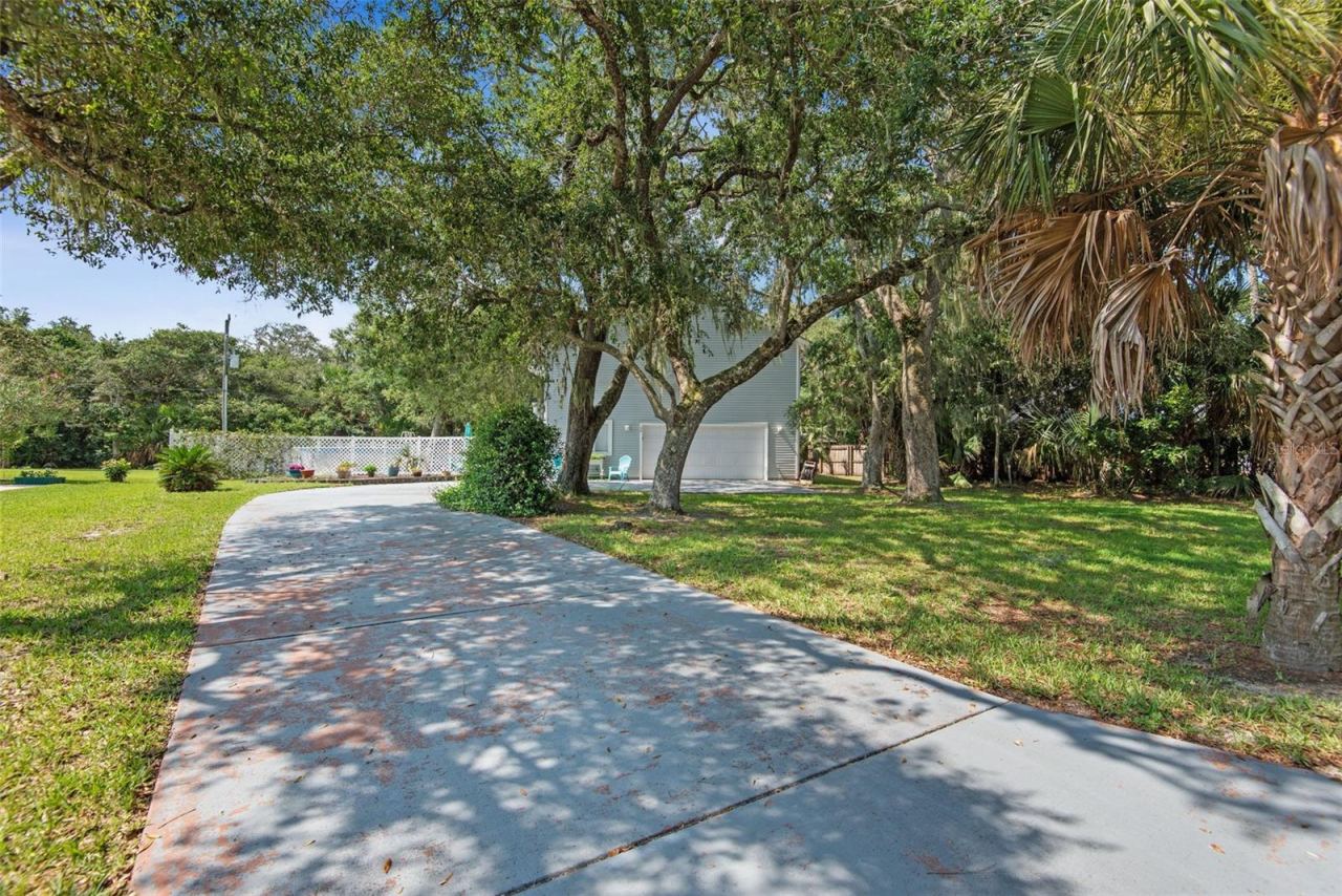 Photo 3 of 26 Beachside Dr, Palm Coast, FL 32137
