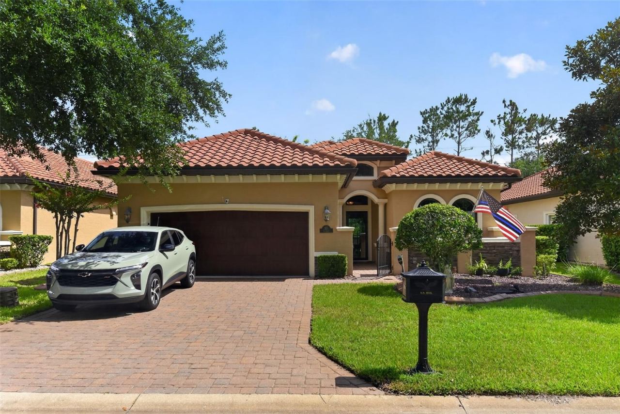 Photo 2 of 110 Via Roma, Ormond Beach, FL 32174