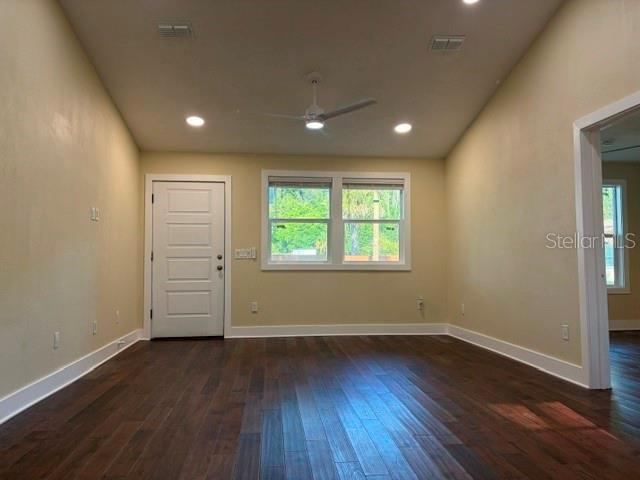 Photo 3 of 840 N Frankfort Ave, Deland, FL 32724