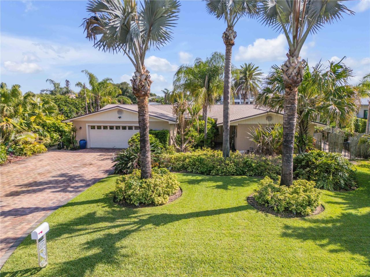 Photo 2 of 109 Via Benevento, New Smyrna Beach, FL 32169