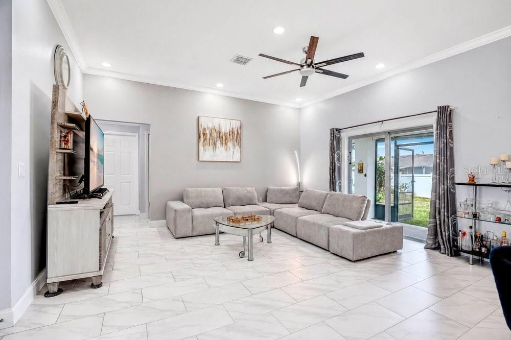 Photo 3 of 2412 Ainsworth Ave, Deltona, FL 32738