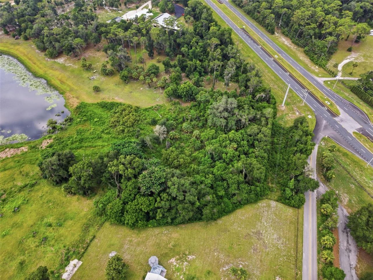 Photo 2 of 4155 N Us Highway 17, Deland, FL 32720