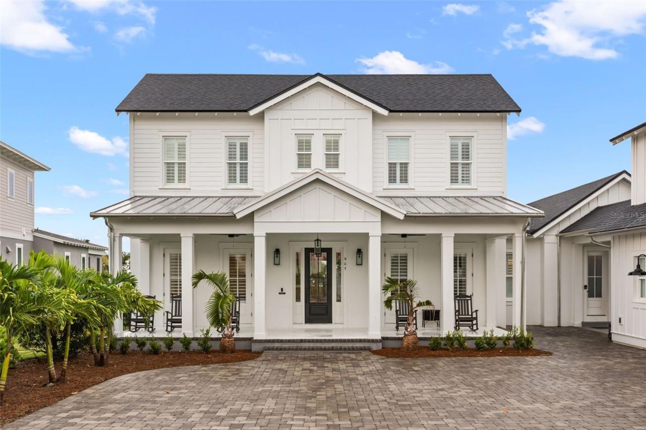 907 Celadon St, Winter Garden
