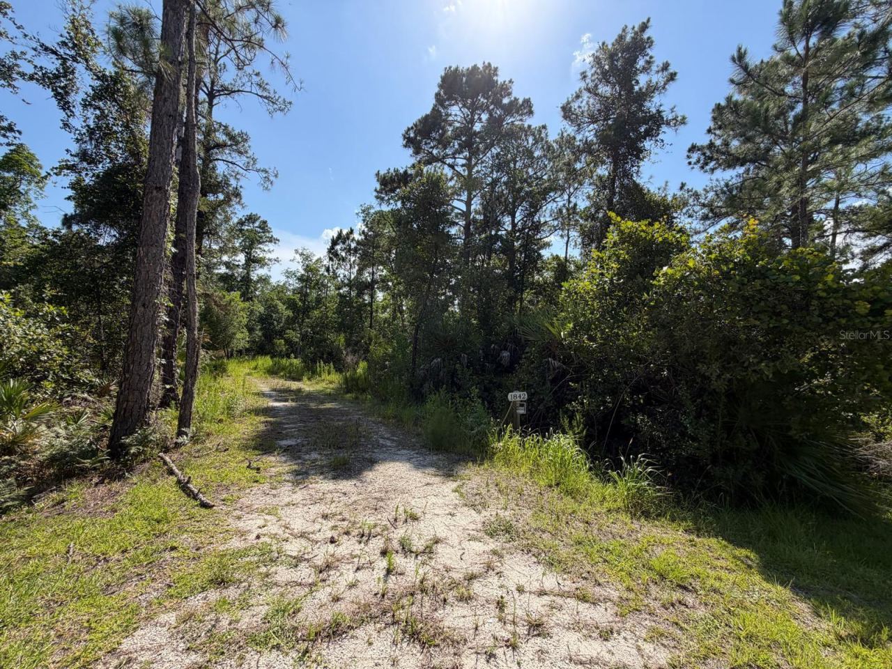 Photo 2 of 1842 Sweetwater Bnd, Deltona, FL 32738