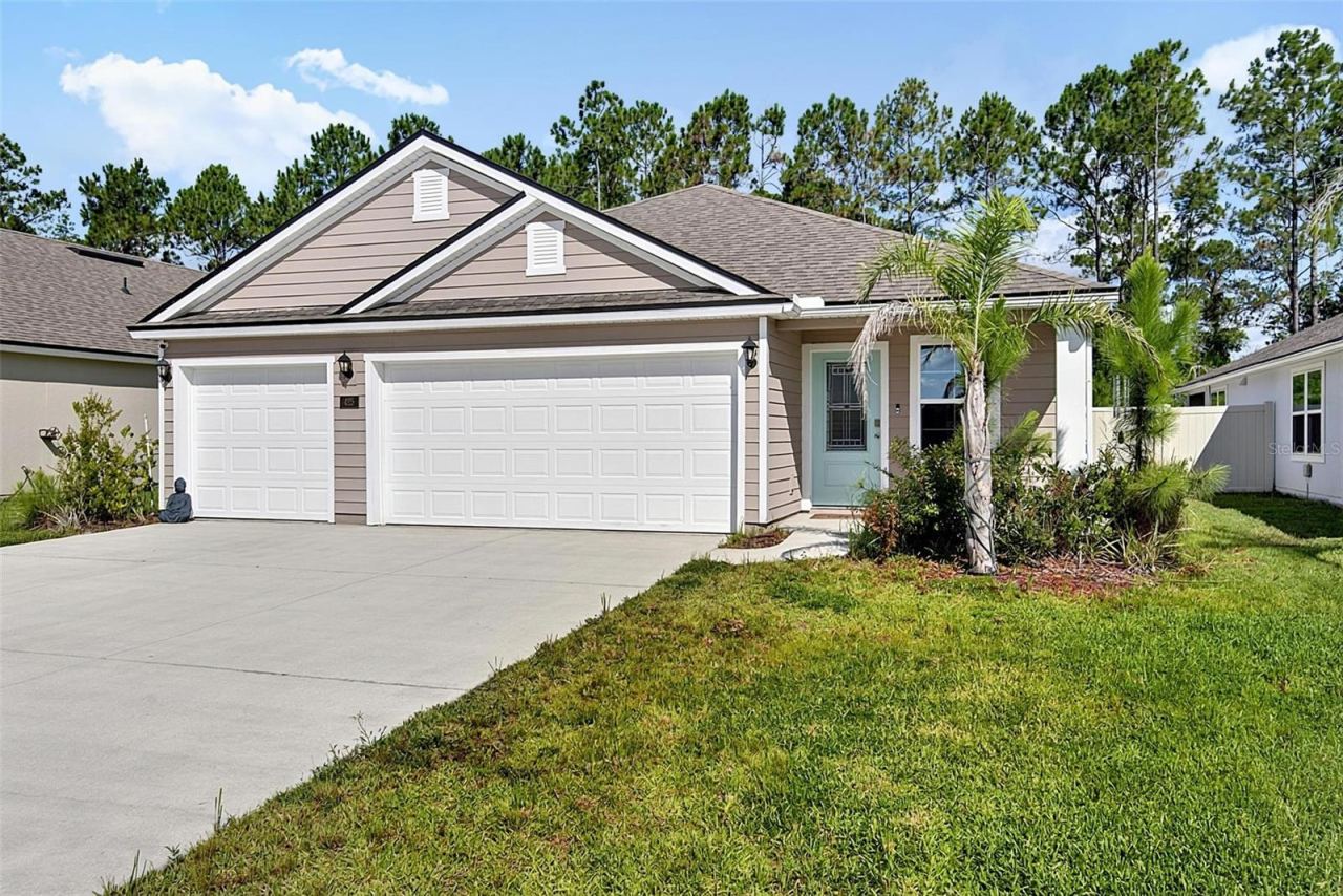 Photo 3 of 425 Narvarez Ave, St Augustine, FL 32084