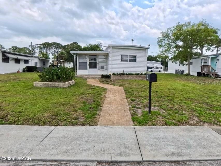 725 Marshall Cir, Port Orange