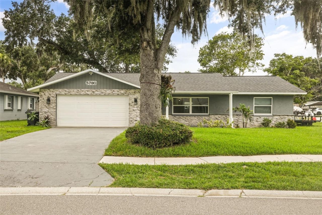 5780 Devon St, Port Orange