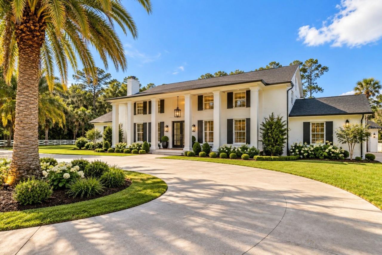 Photo 3 of 2015 Halifax Dr, Port Orange, FL 32128