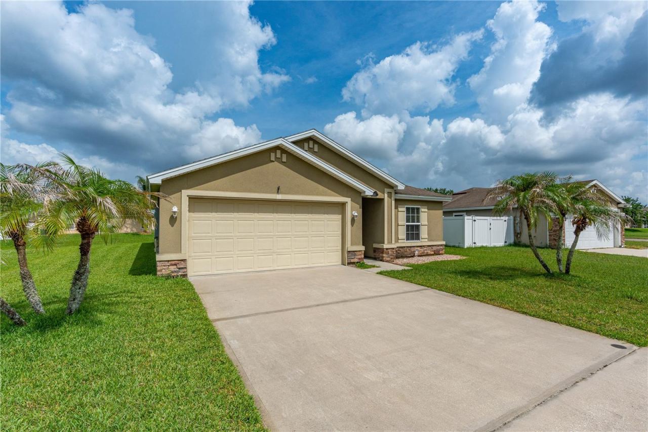 Photo 3 of 5257 Plantation Home Way, Port Orange, FL 32128