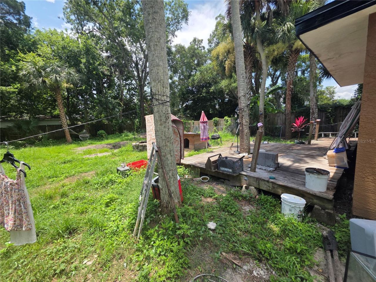 Photo 2 of 625 Aurora St, South Daytona, FL 32119