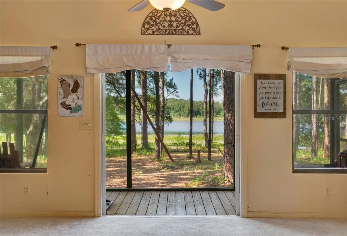 Photo 3 of 235 Ashley Lake Dr, Melrose, FL 32666
