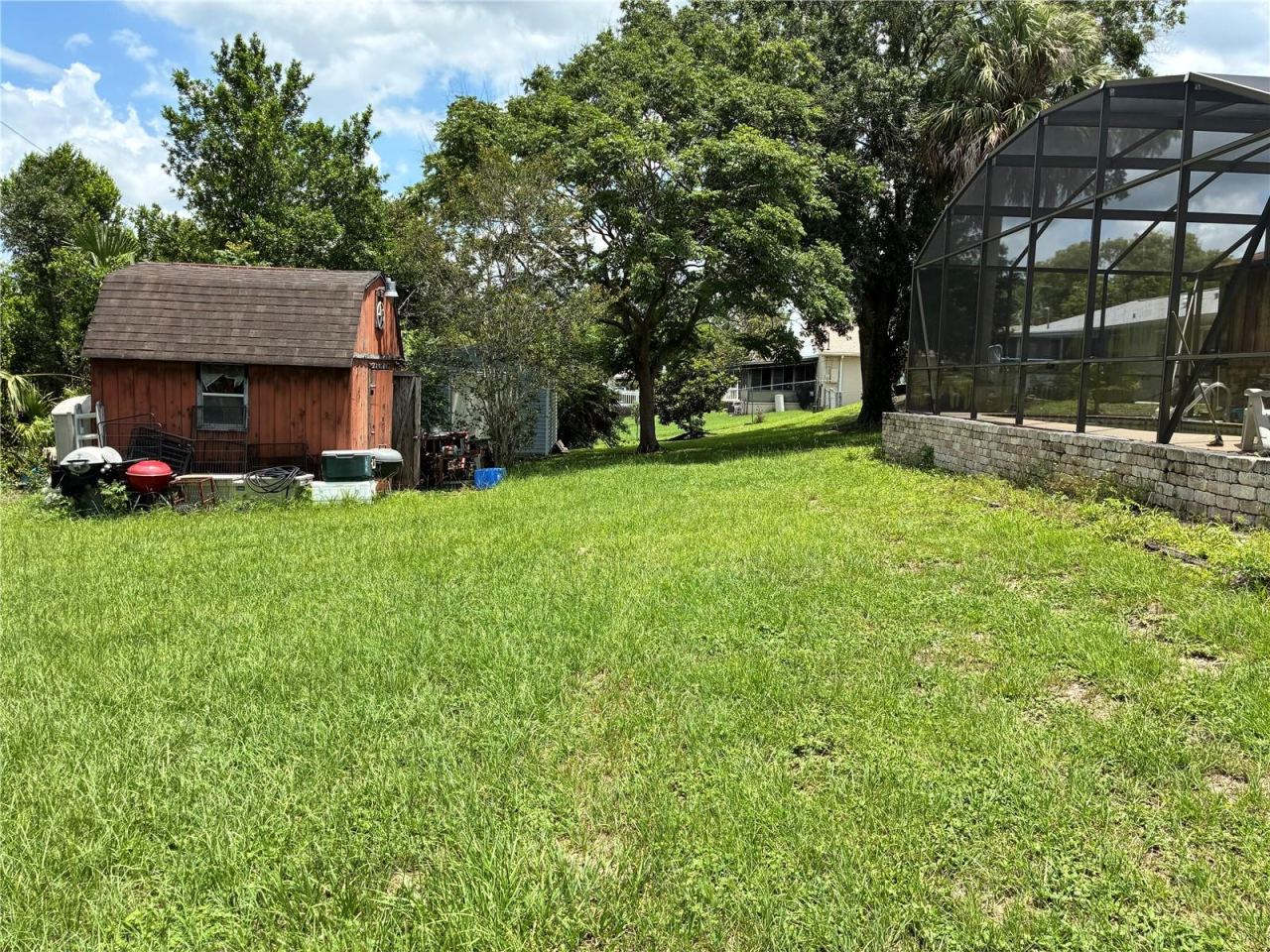 Photo 3 of 1940 W Nemo Dr, Deltona, FL 32725
