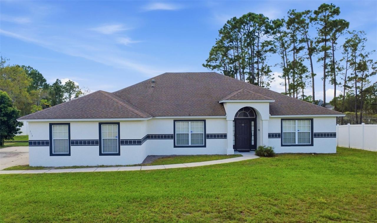 Photo 2 of 516 Glen Haven Dr, Deltona, FL 32738