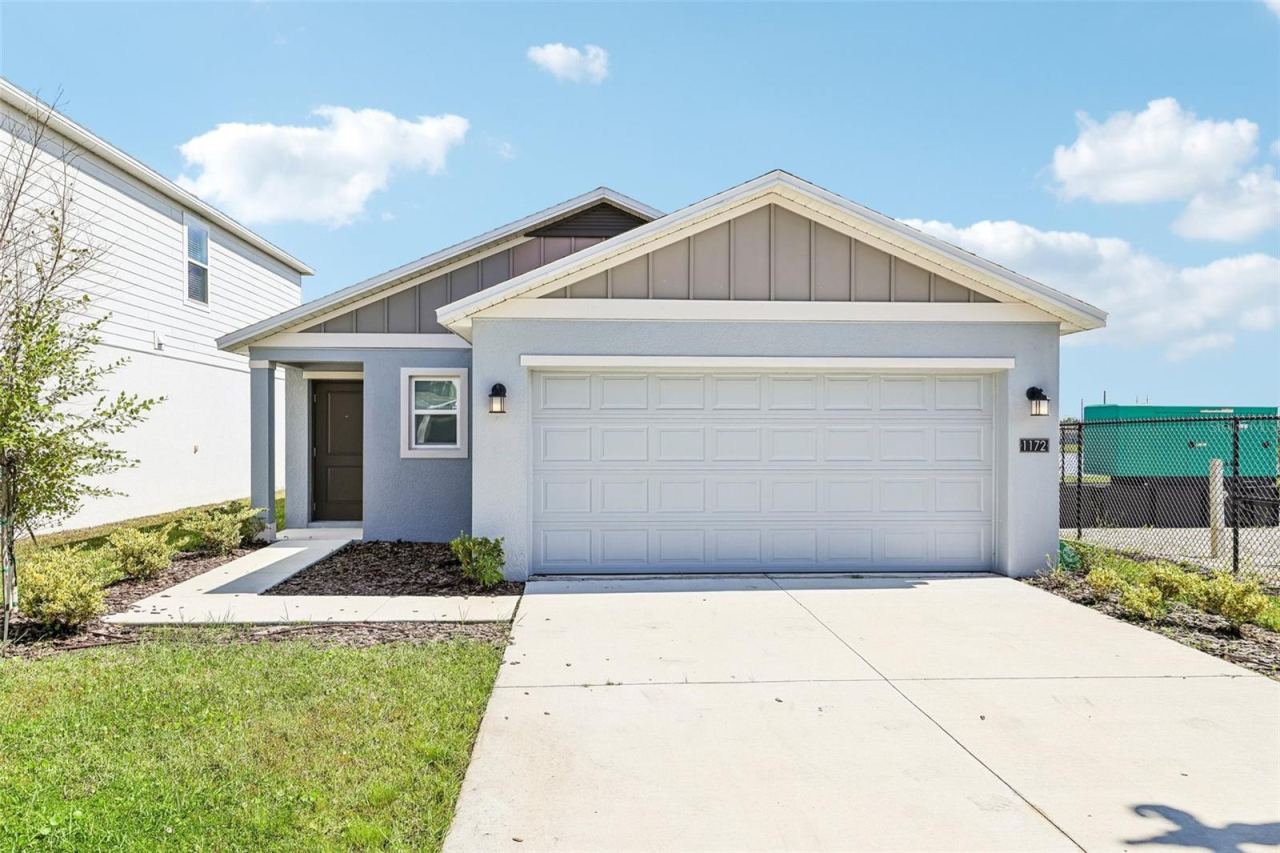 1172 Belle Isle Ln, Daytona Beach