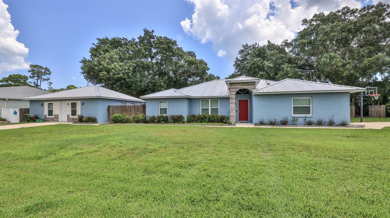 Photo 2 of 2773 Date Palm Dr, Edgewater, FL 32141