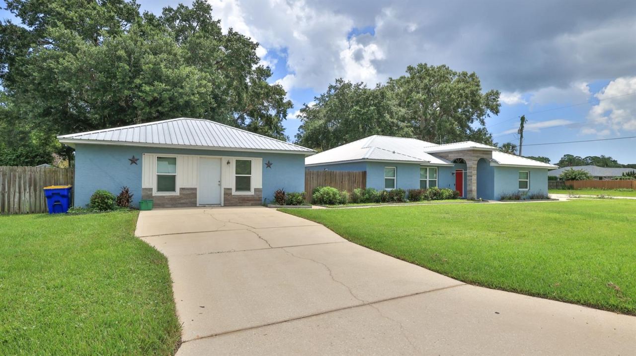 Photo 3 of 2773 Date Palm Dr, Edgewater, FL 32141