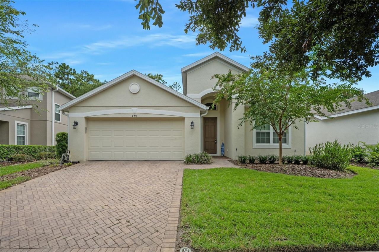 740 Preakness Cir, Deland, FL 32724