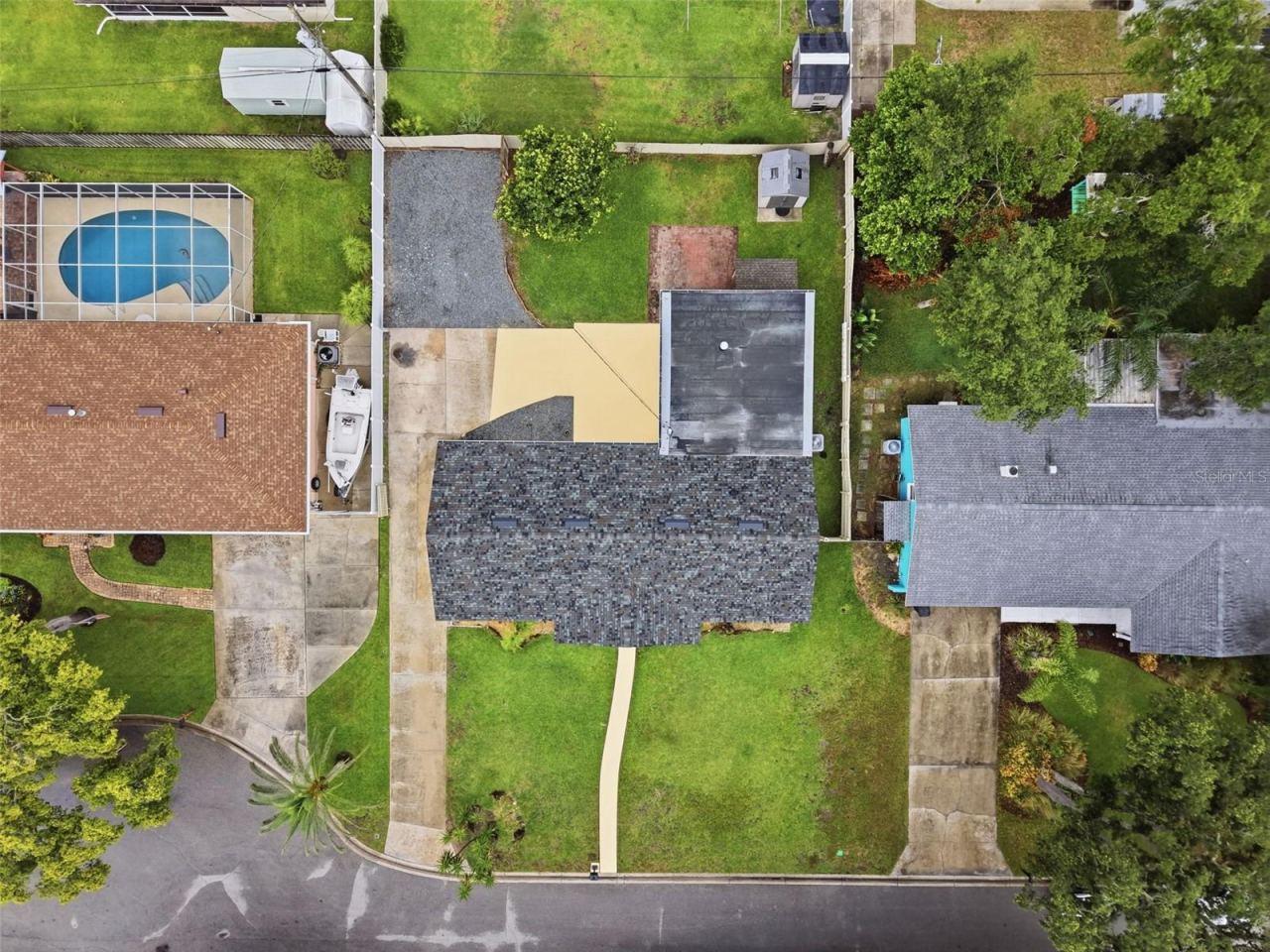 Photo 3 of 59 Crestwood Cir, Ormond Beach, FL 32174