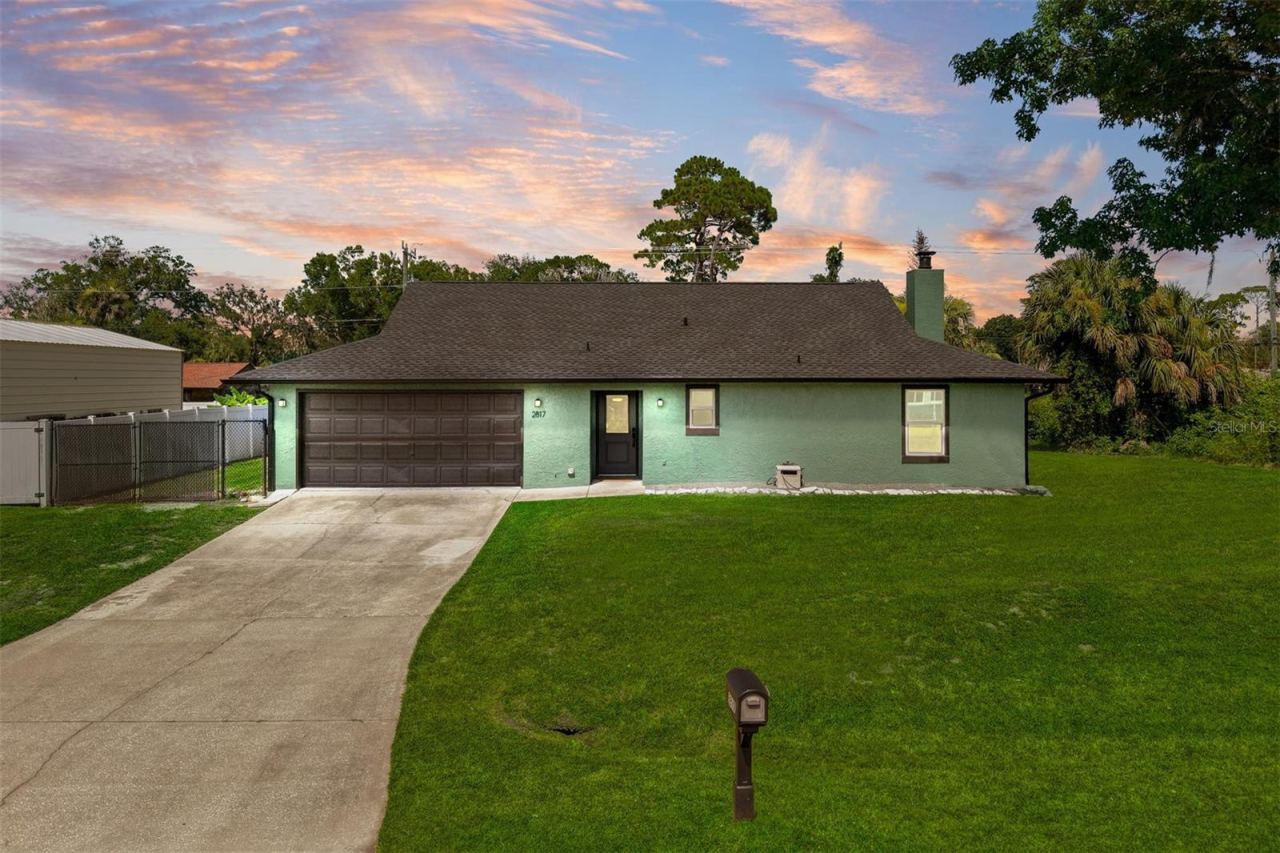 2817 Yule Tree Dr, Edgewater, FL 32141