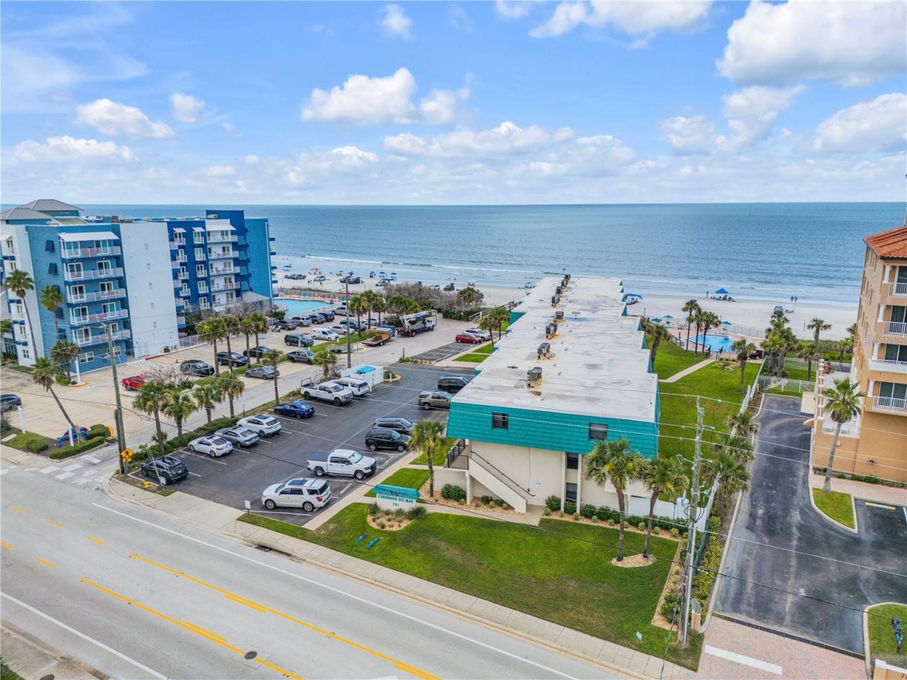 Photo 2 of 701 S Atlantic Ave #ut10, New Smyrna Beach, FL 32169
