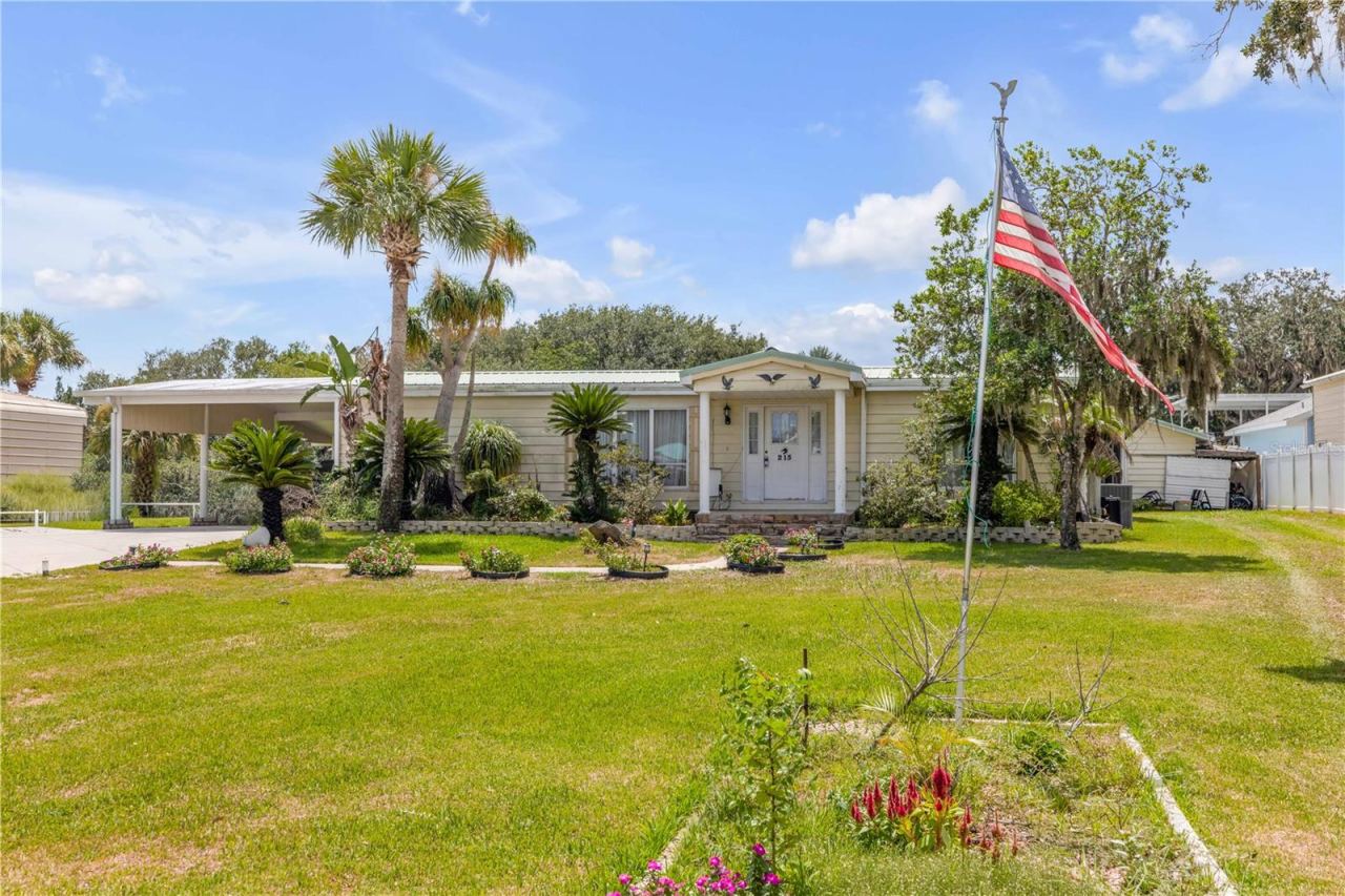 Photo 2 of 215 Gary Ave, Oak Hill, FL 32759