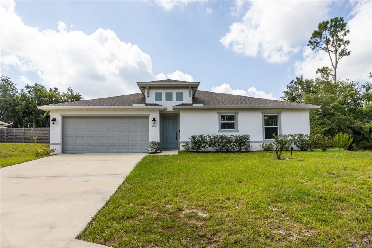 196 Frontier Dr, Palm Coast, FL 32137