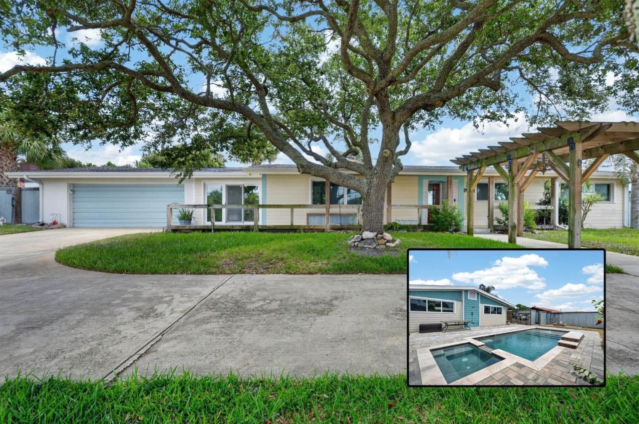Photo 3 of 2071 S Peninsula Dr, Daytona Beach, FL 32118