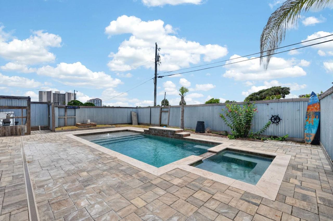 Photo 5 of 2071 S Peninsula Dr, Daytona Beach, FL 32118