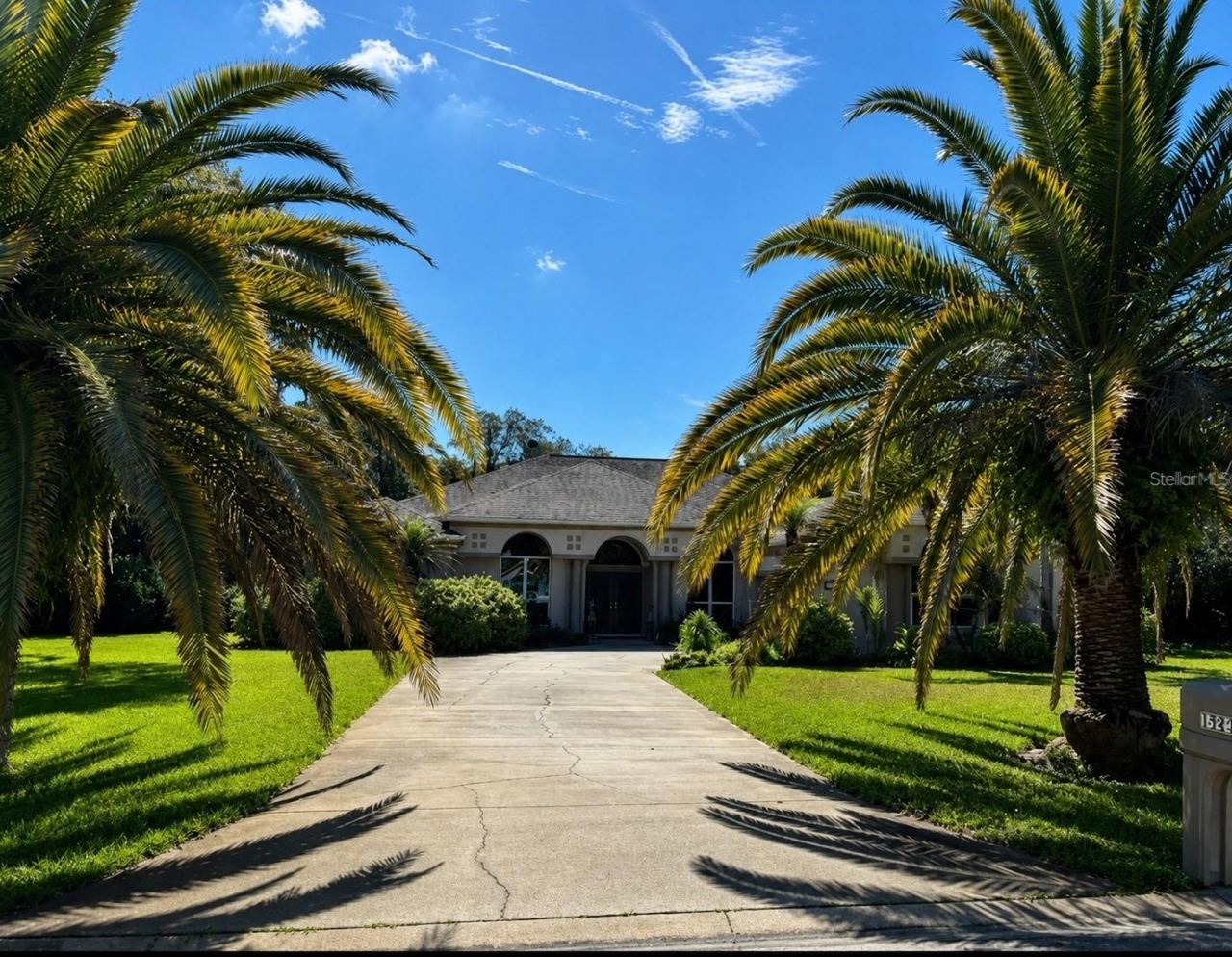 1521 Shadow Pines Dr, New Smyrna Beach, FL 32168