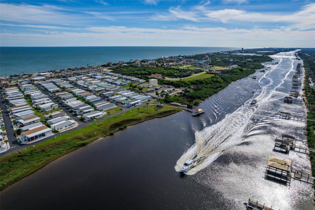Photo 4 of 225 Starboard Dr, Flagler Beach, FL 32136