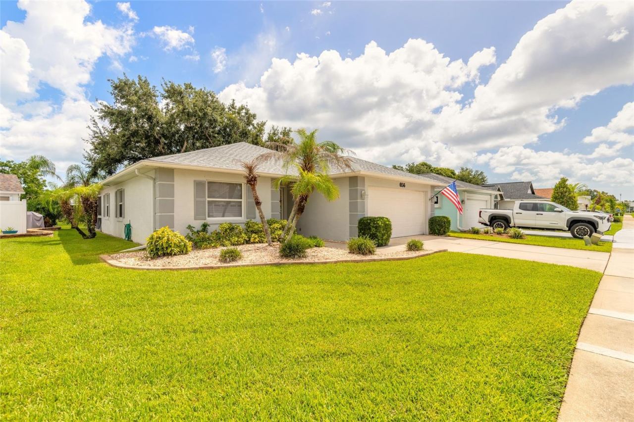 Photo 2 of 656 Middlebury Loop, New Smyrna Beach, FL 32168