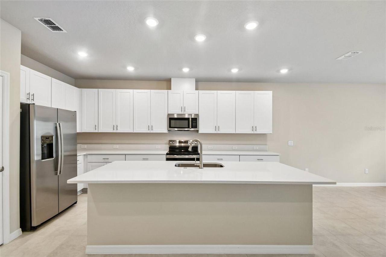 Photo 3 of 1140 Wild Crest Ln, Daytona Beach, FL 32117