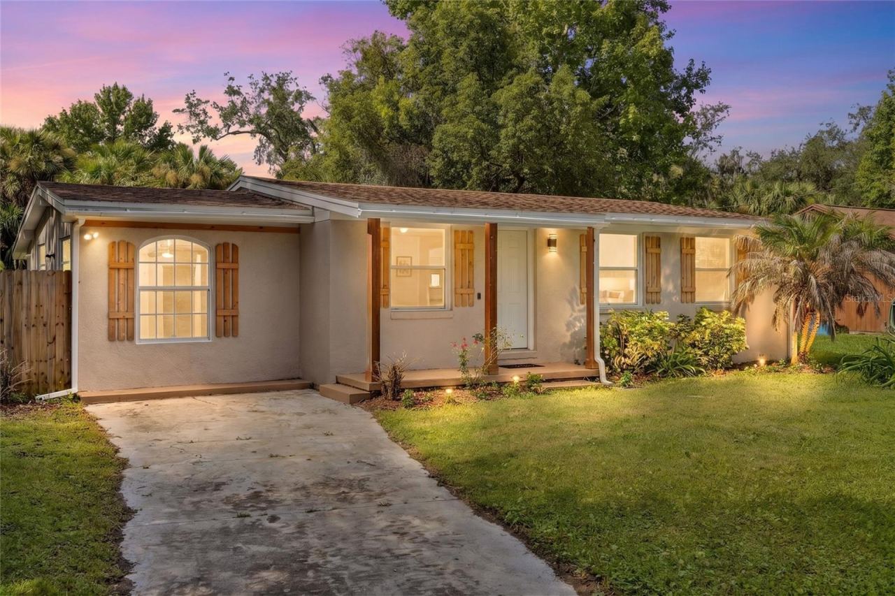 247 Toms Rd, Debary, FL 32713