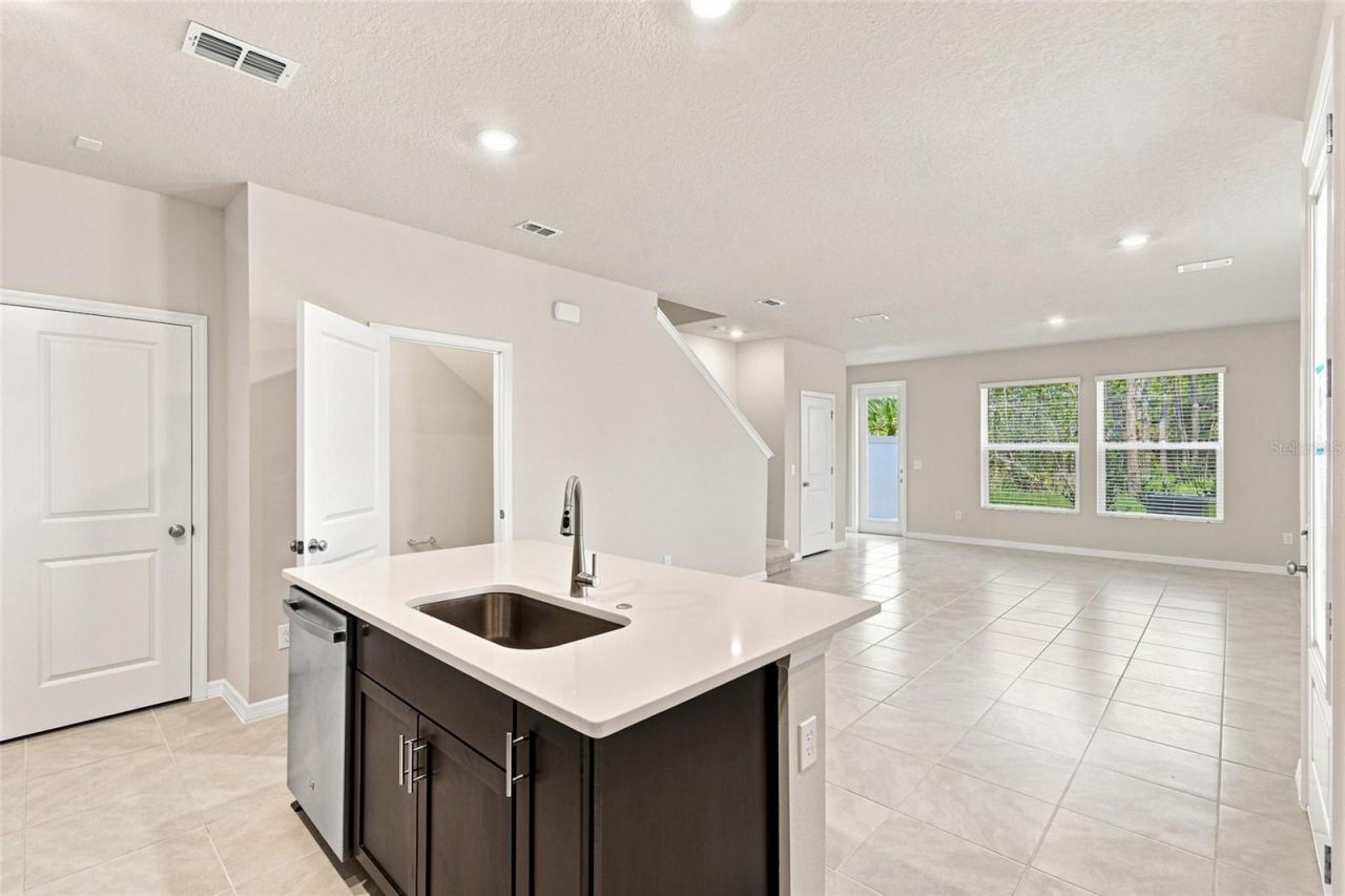 Photo 5 of 1132 Wild Crest Ln, Daytona Beach, FL 32117