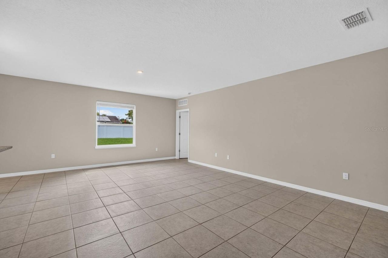 Photo 3 of 2323 Fern Palm Dr, Edgewater, FL 32141
