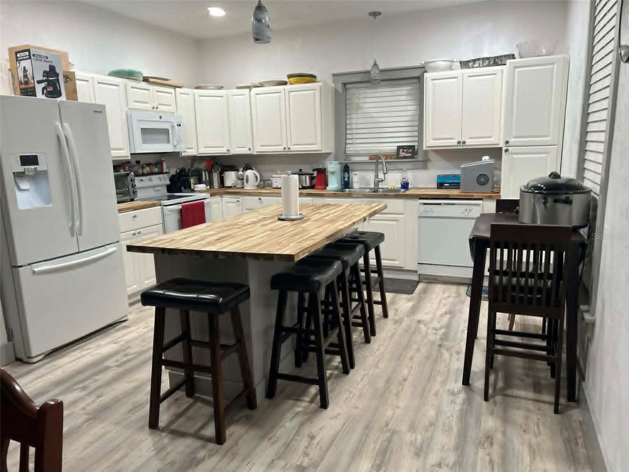 Photo 2 of 2028 Old New York Ave, Deland, FL 32720