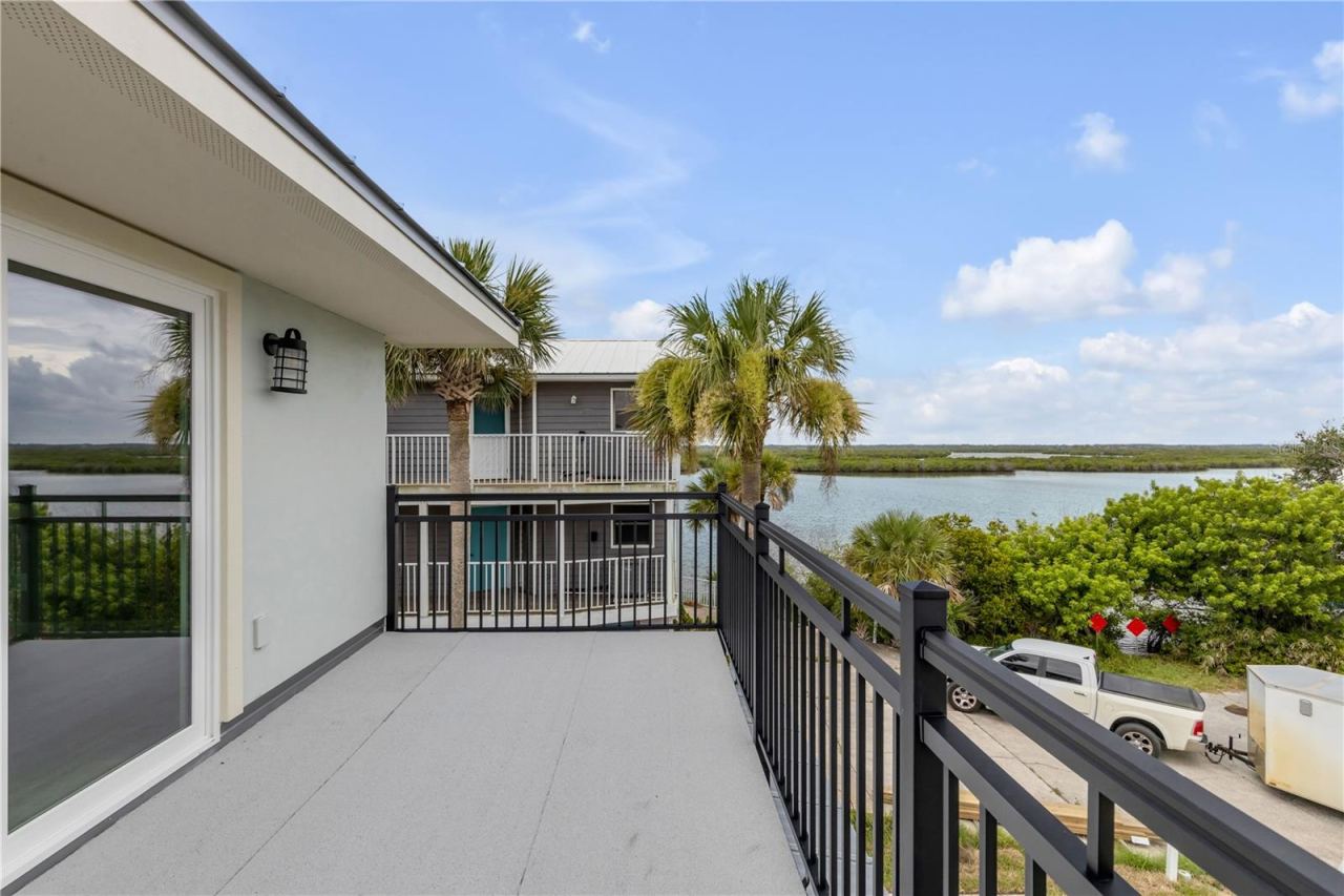 Photo 3 of 830 Eel Ave, New Smyrna Beach, FL 32169