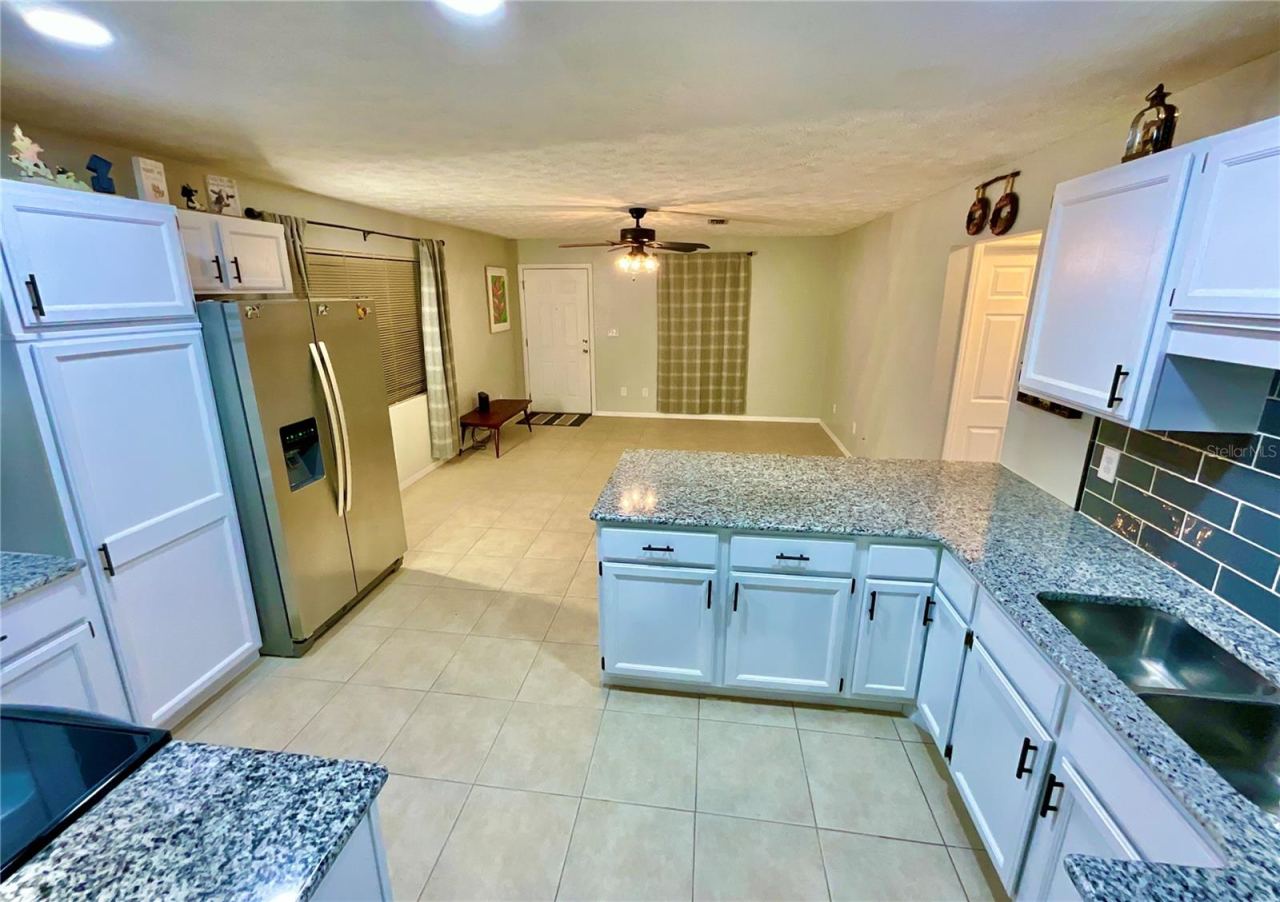 Photo 3 of 468 28th Way, Melrose, FL 32666