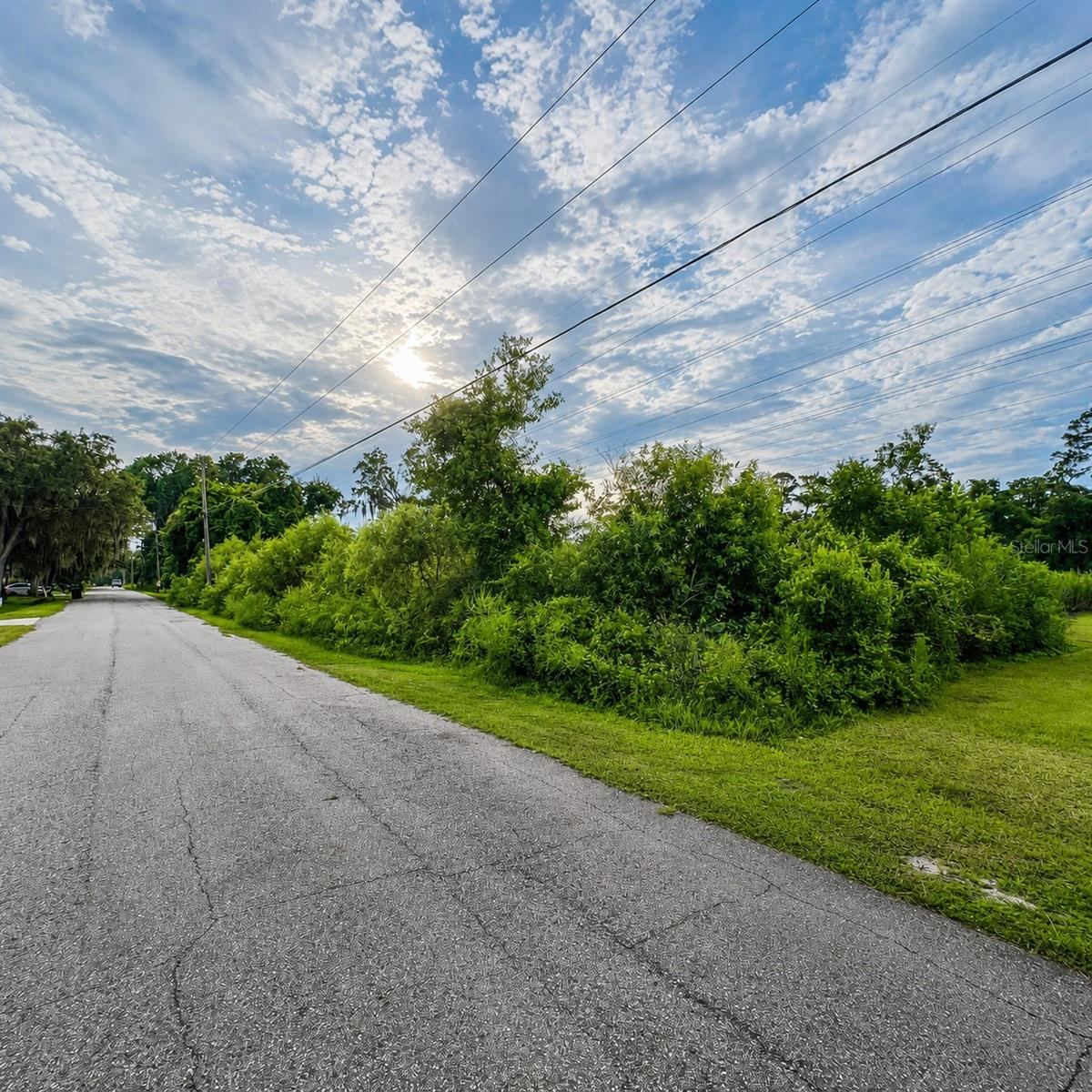 274 Toms Rd, Debary, FL 32713