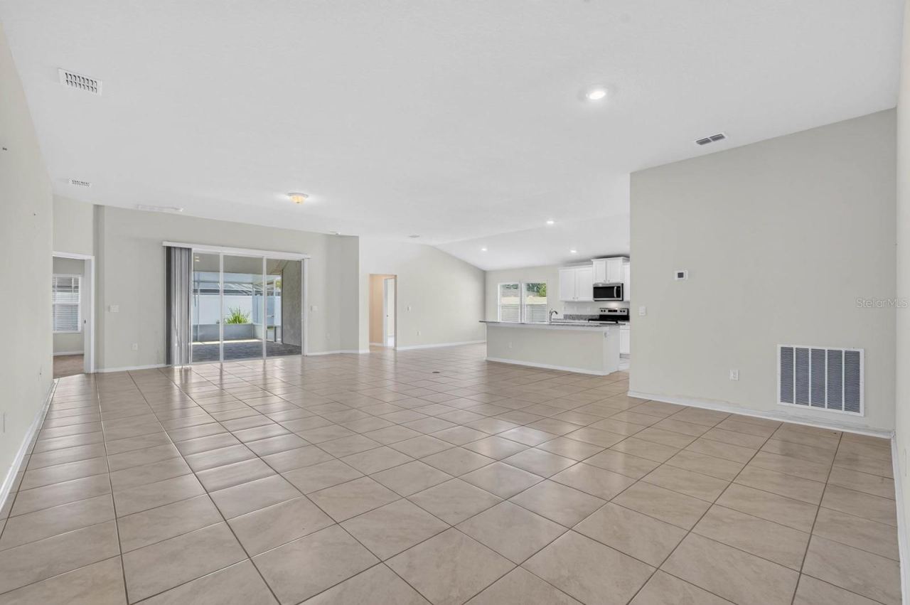 Photo 3 of 21 Rocking Ln, Palm Coast, FL 32164